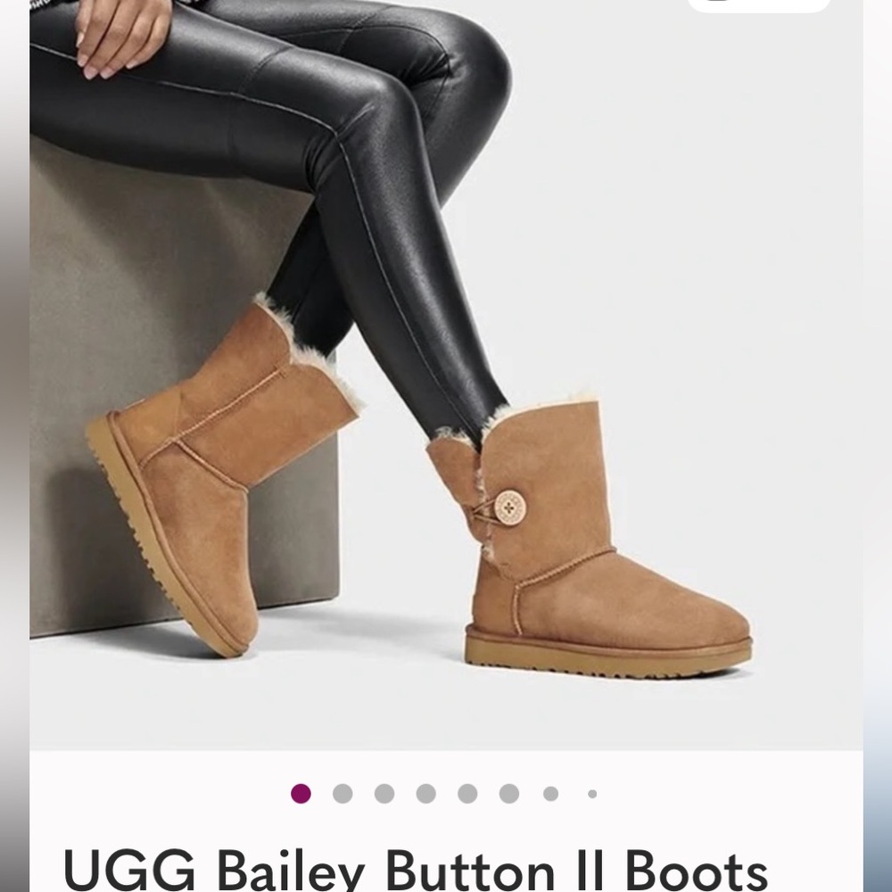 UGG Bailey Button II Tan Boots, chestnut, size 8, slightly used. - Picture 1 of 12